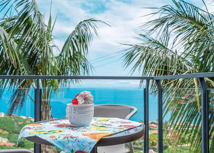 Villa Farious Arco da Calheta