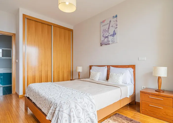 Farious Arco da Calheta