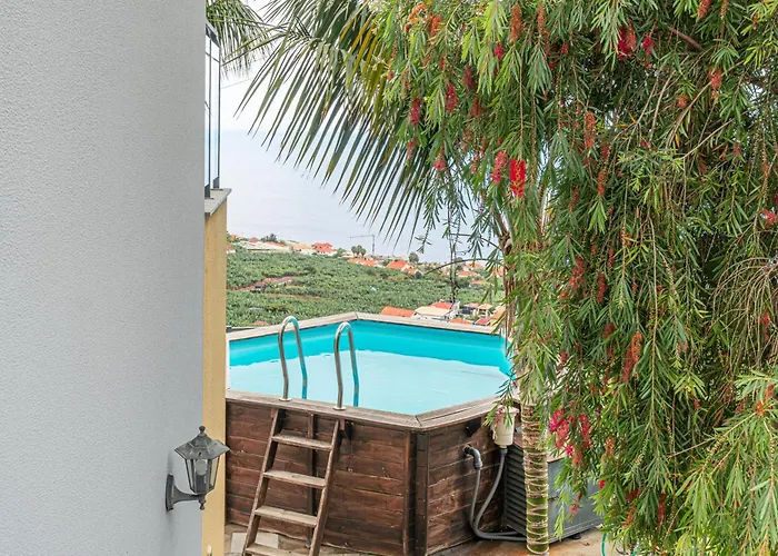 Farious Villa Arco da Calheta